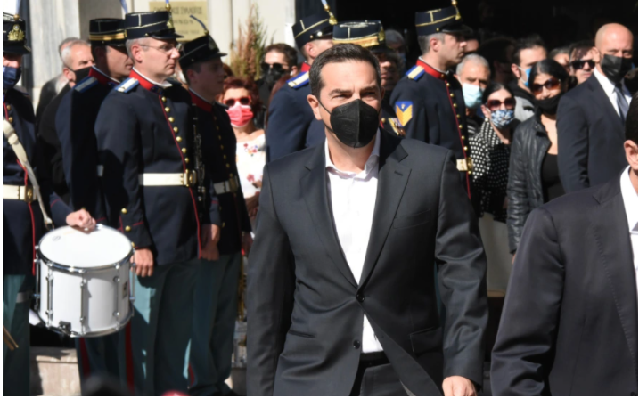Η εξόδιος ακολουθία τελέστηκε χοροστατούντος του Αρχιεπισκόπου Αθηνών και Πάσης Ελλάδος Ιερωνύμου, ενώ ακολούθησαν τα συλλυπητήρια προς τους συγγενείς.