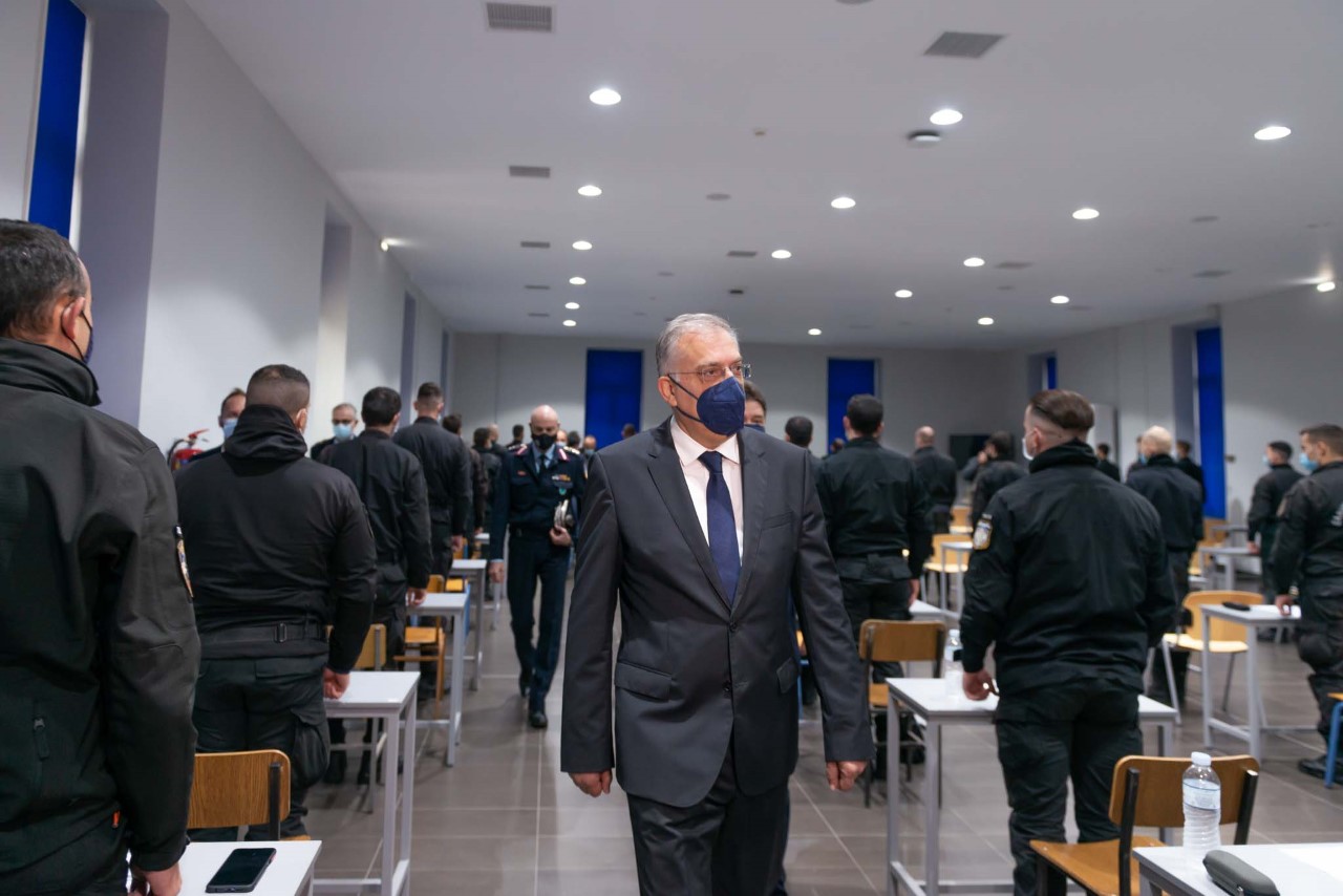 Θεοδωρικάκος: «Δημιουργούμε μια Αστυνομία σύγχρονη, ανθρώπινη και αποτελεσματική»
