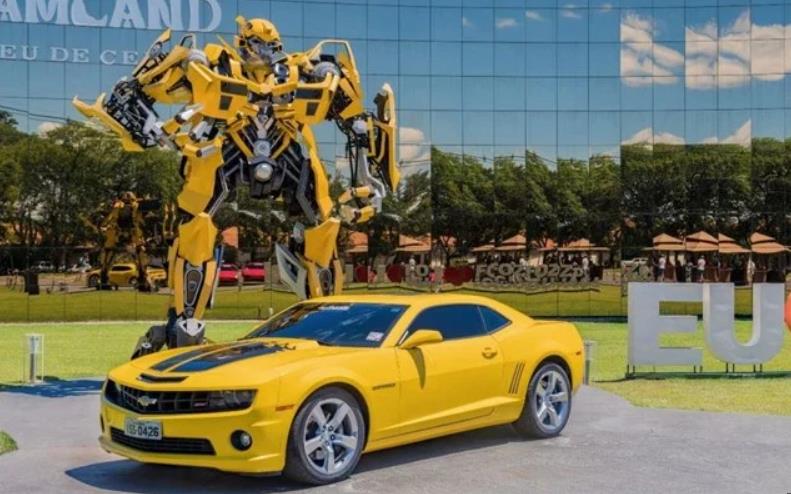 Πωλούνται αυτοκίνητα από τις ταινίες «The Transformers»