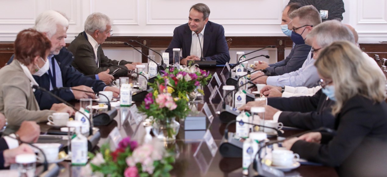 Μητσοτάκης: «Οι νέες αυξήσεις θα καλύψουν το 95% των συνταξιούχων»