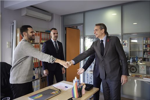 Το «ευχαριστώ» της Δήμητρας που ζει με HIV στον Κυριάκο Μητσοτάκη