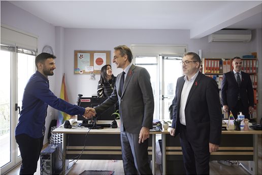 Το «ευχαριστώ» της Δήμητρας που ζει με HIV στον Κυριάκο Μητσοτάκη