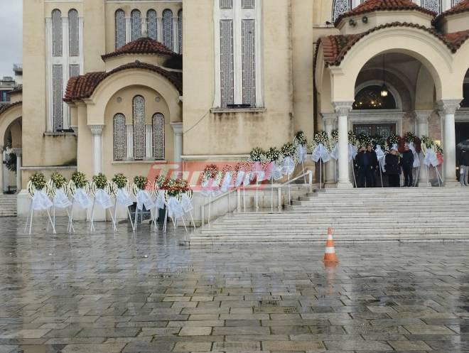 Σε κλίμα βαθιάς θλίψης και οδύνης το «τελευταίο αντίο» στον Παναγιώτη Τζένο