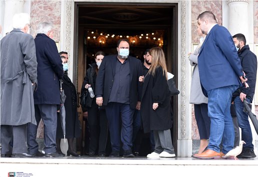 Σε κλίμα βαθιάς θλίψης και οδύνης το «τελευταίο αντίο» στον Παναγιώτη Τζένο