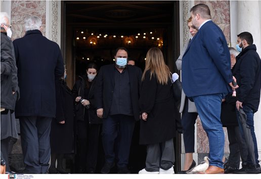 Σε κλίμα βαθιάς θλίψης και οδύνης το «τελευταίο αντίο» στον Παναγιώτη Τζένο