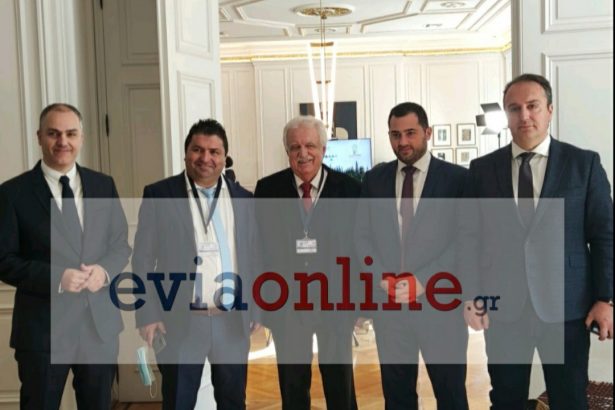 Σε εξέλιξη η σύσκεψη στο Μαξίμου για την ανασυγκρότηση της Βόρειας Εύβοιας