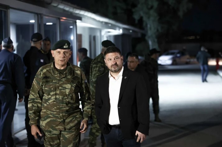 Προσγειώθηκε στην Ελευσίνα το C-130 με 39 απεγκλωβισμένους από το Σουδάν