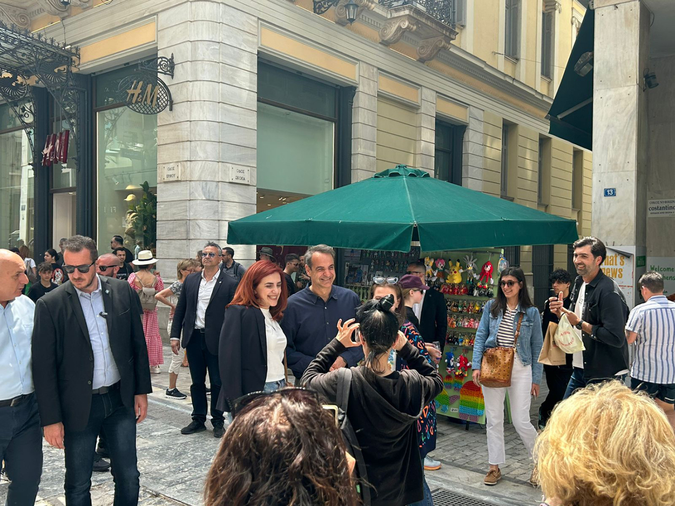 Στην Ερμού ο Κυριάκος Μητσοτάκης