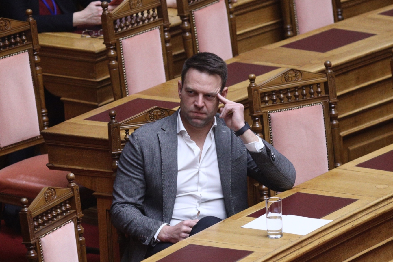 Κασσελάκης: Στη Βουλή για τη συζήτηση για τον γάμο των ομόφυλων ζευγαριών