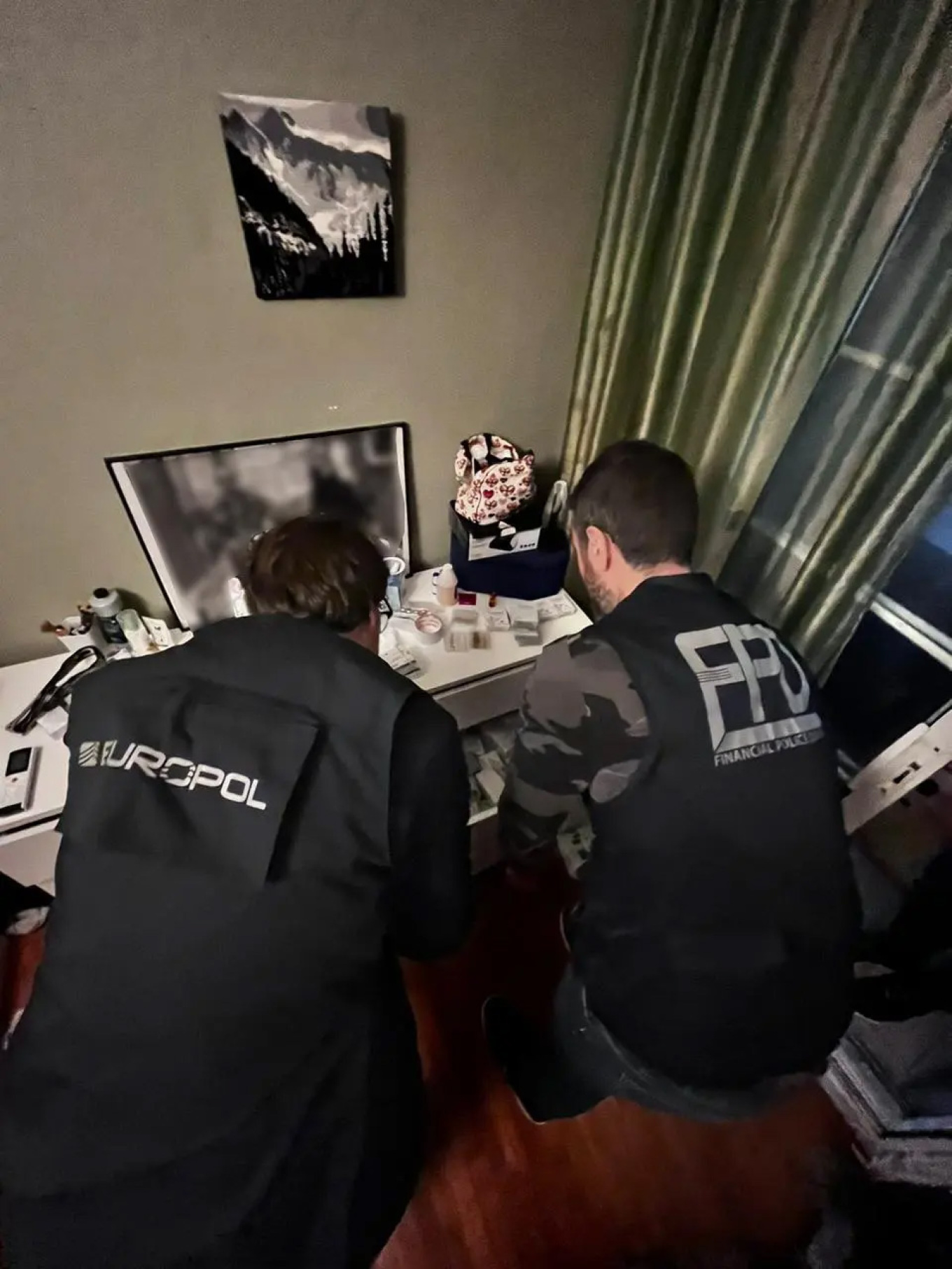  Edit media 