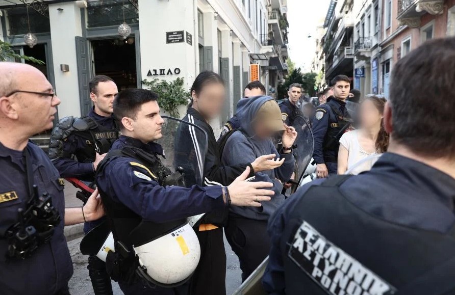 Εξάρχεια: Ένταση και προσαγωγές λόγω των έργων του Μετρό