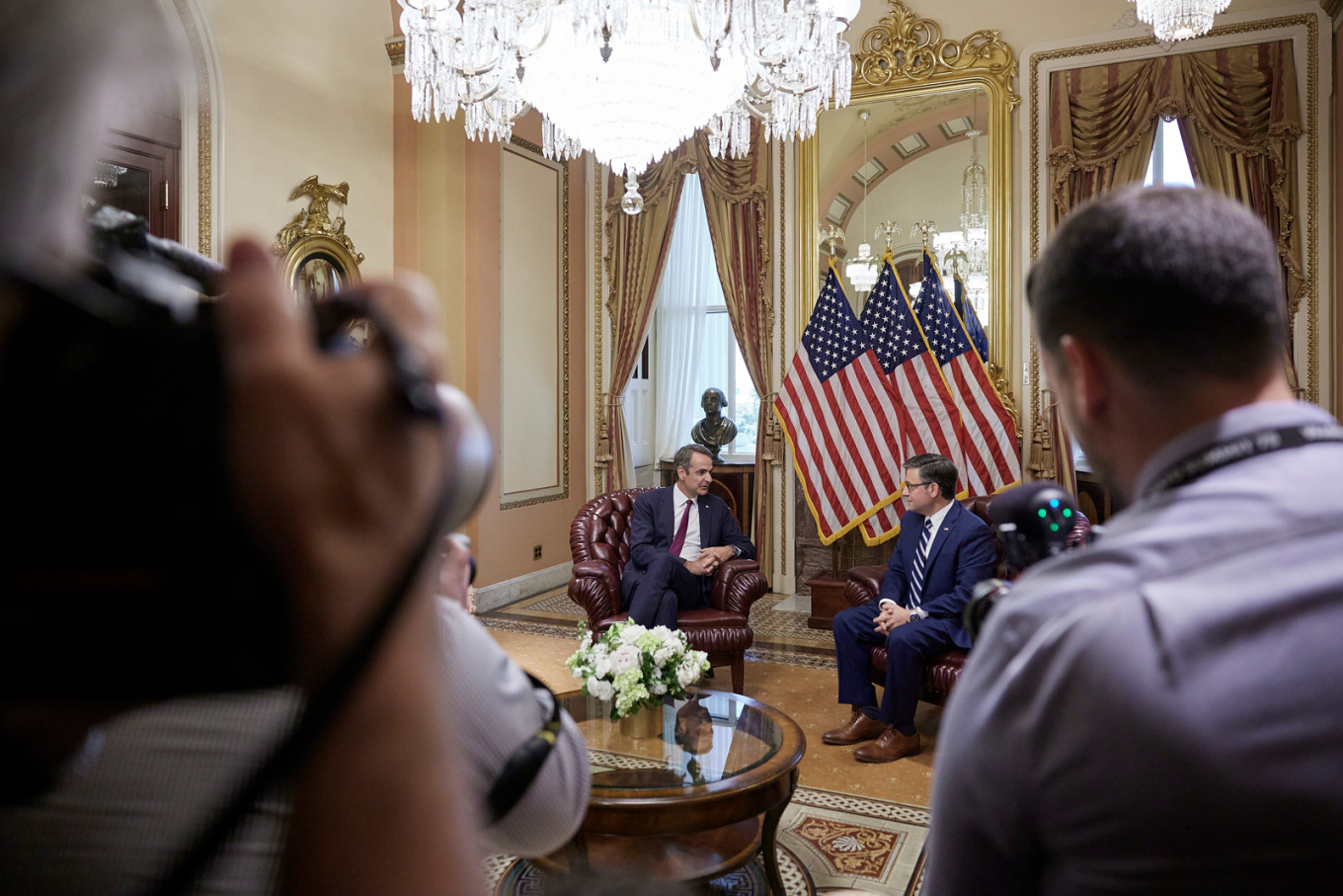 Τι συζήτησε ο Μητσοτάκης με τον Πρόεδρο της Βουλής των Αντιπροσώπων των ΗΠΑ