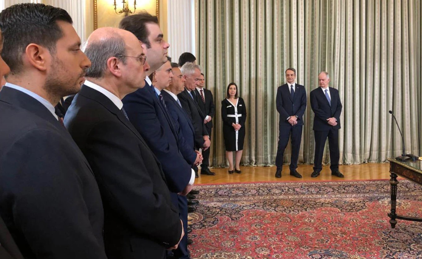 Δείτε live την ορκωμοσία των νέων μελών της Κυβέρνησης