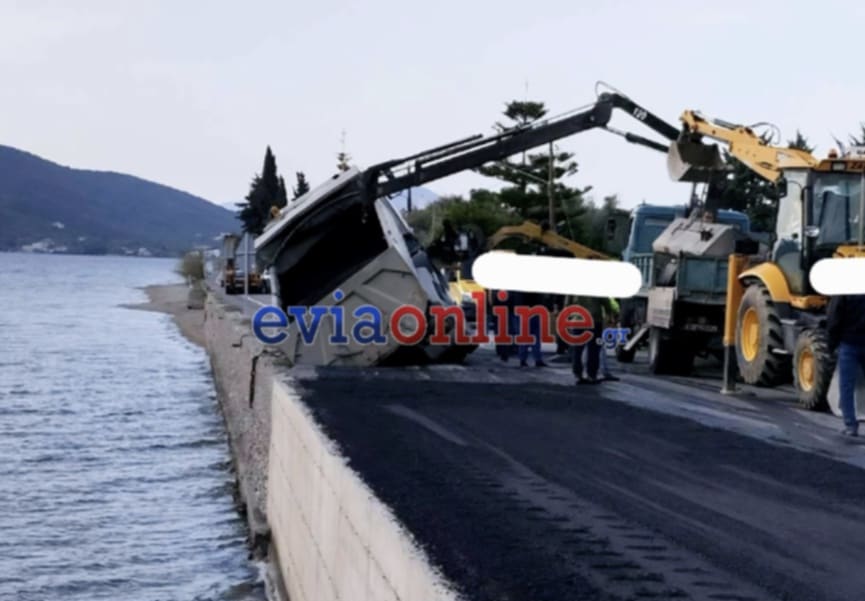 Εύβοια: Άνοιξε ο δρόμος… και κατάπιε φορτηγό σε παραλιακή οδό