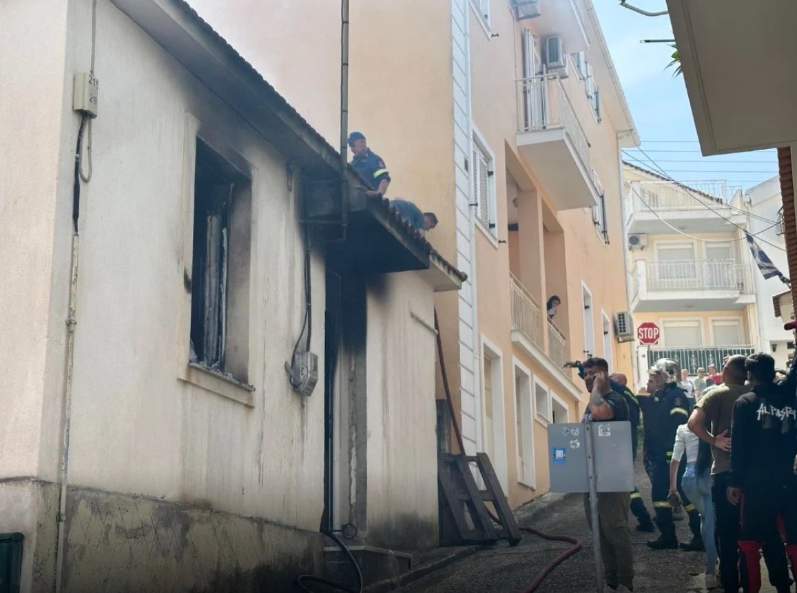Κεφαλονιά: Διασωληνωμένο ένα παιδί μετά φωτιά σε σπίτι στο Αργοστόλι