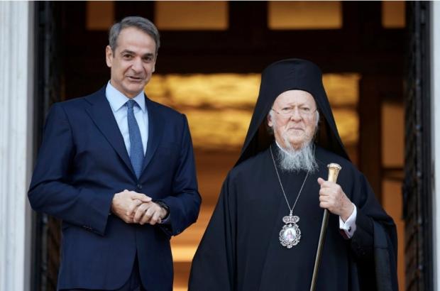 Kyriakos Mitsotakis meets Patriarch Bartholomew: «You are a source of inspiration, wisdom, and clear thinking»
