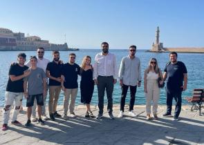 ΟΝΝΕΔ: Στα Χανιά ο Παύλος Μαρινάκης - Επισκέψεις σε επιχειρήσεις, συναντήσεις με φοιτητές και νέους (Photos)
