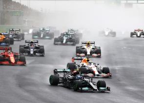 Formula 1 – Νικητής ο Μπότας, κερδισμένος ο Φερστάπεν