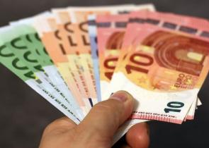 Πληρωμές e-ΕΦΚΑ και ΟΑΕΔ - Τι καταβάλλεται και πότε