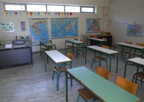 Λέσβος: Καθηγητής κατηγορείται ότι αυνανιζόταν στην τάξη μπροστά σε μαθητές του