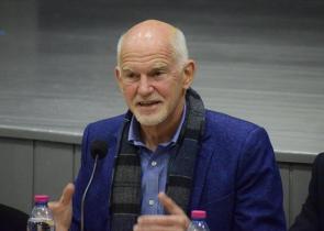 Παπανδρέου: «Όλοι μαζί ως κοινωνία να σταθούμε απέναντι στη φρίκη των γυναικοκτονιών»