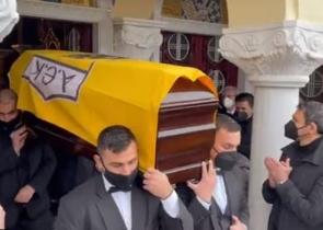 Συγκίνηση και χειροκροτήματα στο «τελευταίο αντίο» στον Στέλιο Σεραφείδη (Video)
