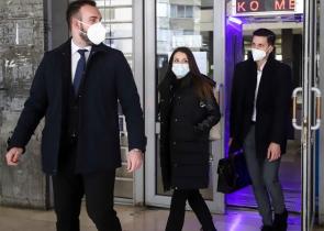 Παραδόθηκαν οι τοξικολογικές εξετάσεις της 24χρονης στην ανακρίτρια: Που στρέφονται οι έρευνες