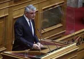 Τσακλόγλου: «Κανένας υφιστάμενος συνταξιούχος χηρείας ή αναπηρίας δεν θα δει μείωση το 2022»
