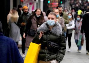 Έρευνα: Μειώνουν τον κίνδυνο βαριάς ή θανατηφόρας Covid-19 τα αυξημένα επίπεδα οιστρογόνων σε μια γυναίκα