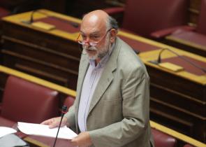 Συμφωνεί με τον Τσακαλώτο για Τσίπρα ο Συρμαλένιος