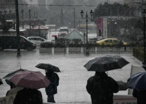 Έρχονται βροχές και ισχυρές καταιγίδες – Σε ποιες περιοχές θα χιονίσει