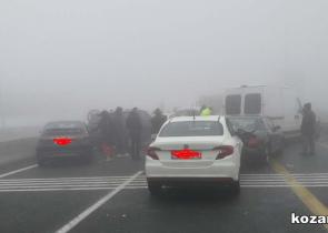 Καραμπόλα 50 αυτοκινήτων στην Εγνατία Οδό – Υπάρχουν εγκλωβισμένοι επιβάτες (Εικόνες - Βίντεο)