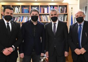 Συνάντηση Ανδρουλάκη με το προεδρείο της Δ.Ε.Ε.Ε.Μ. - Ομόνοια