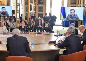 Ζελένσκι στους Ευρωπαίους ηγέτες: «Βοηθήστε μας γιατί μετά... οι Ρώσοι θα έρθουν σε εσάς» (Video&Photos)
