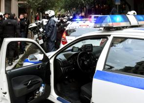 Χαϊδάρι: Εξαρθρώθηκε συμμορία που διακινούσε συνθετικά κανναβινοειδή «BOOM»