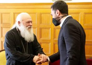 Χριστοδουλάκης: «Κρίσιμος ο ανθρωπιστικός και ο κοινωνικός ρόλος της εκκλησίας» (Photos)