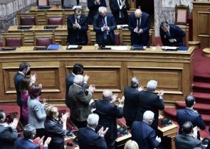 Βουλή: Κυρώθηκε η ελληνοαμερικανική αμυντική συμφωνία