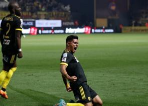 Με μυθική ανατροπή στην Ευρώπη ο Άρης, 3-2 την ΑΕΚ