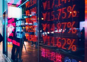 Τα κυβερνητικά μέτρα, το ...κραχ στη Wall Street και η συμφωνία της ΔΕΠΑ στη Βουλγαρία