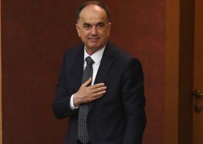 Αλβανία: Ο αρχηγός των ενόπλων δυνάμεων Μπαϊράμ Μπεγκάι εξελέγη πρόεδρος της χώρας