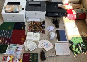 Επιχείρηση της ΕΛ.ΑΣ. για εξάρθρωση κυκλώματος διακίνησης μεταναστών (βίντεο)