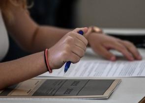 Πανελλαδικές 2022: Δείτε τα θέματα στη Νεοελληνική Γλώσσα και Λογοτεχνία