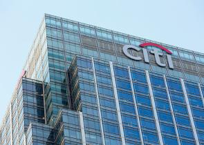 Citi: «Βλέπει» αυτοδυναμία της Ν.Δ. και επενδυτική βαθμίδα