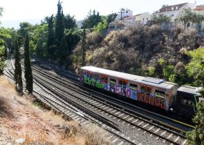 Τραγωδία στα Πατήσια: Γυναίκα έπεσε στις γραμμές του τρένου και διαμελίστηκε