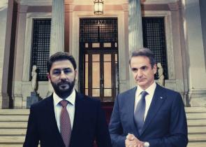 Μετωπική επίθεση Ανδρουλάκη στον Μητσοτάκη (νέα δήλωση)