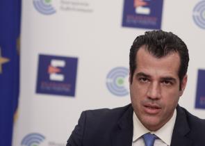 Πλεύρης: «Έρχονται αλλαγές στον τρόπο υπολογισμού των θανάτων εξαιτίας του κορωνοϊού»