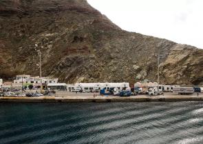Σαντορίνη: Κατολισθήσεις στο λιμάνι και διακοπές ρεύματος λόγω κακοκαιρίας