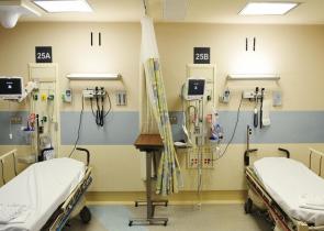 Λάρισα: Σε θάλαμο αρνητικής πίεσης νοσηλεύεται 40χρονος, θετικός στην ευλογιά των πιθήκων