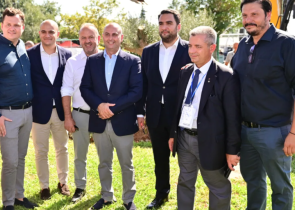 Η ΕΡΓΟΣΕ μεταφύτευσε υπεραιωνόβια ελιά στην «καρδιά» της ΔΕΘ