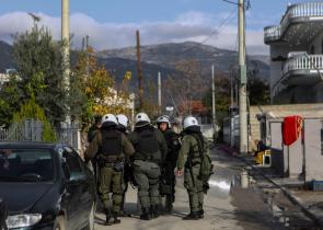 Θεσσαλονίκη: Επιχείρηση της Αστυνομίας σε οικισμό Ρομά στην Περαία